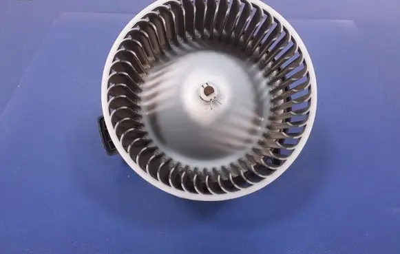 Mazda 2 Heater fan/blower GJ8AA02