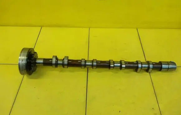 Audi A3 S3 8P Camshaft 06F109102A 6SP55