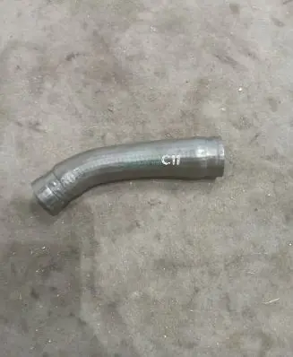 BMW 5 F10 F11 Engine coolant pipe/hose 6850666
