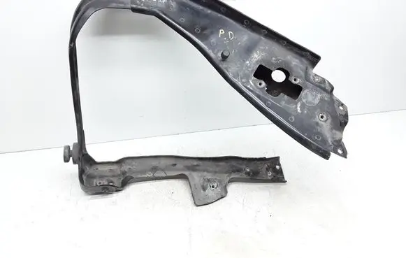 Mercedes-Benz R W251 Side radiator support slam panel 