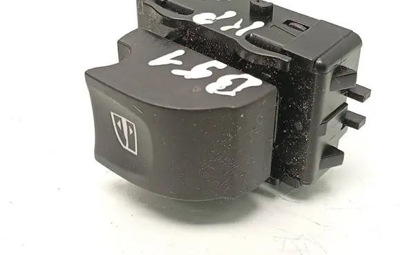 Renault Megane III Electric window control switch 254010003R