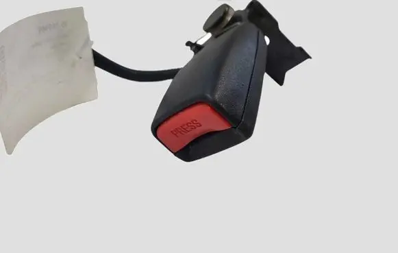 Honda Civic Rear seatbelt buckle SKA004