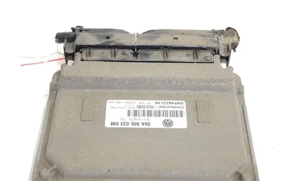 Skoda Octavia Mk1 (1U) Engine control unit/module ECU 06A906033DM