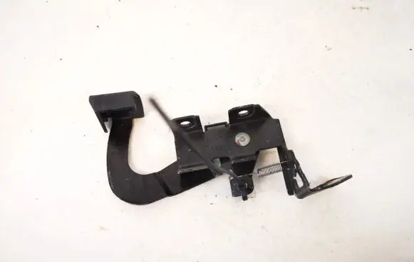 Skoda Fabia Mk1 (6Y) Fuel tank opening switch 6y1827611a
