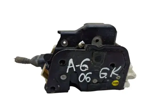 Audi A6 S6 C6 4F Rear door lock 4F0839015
