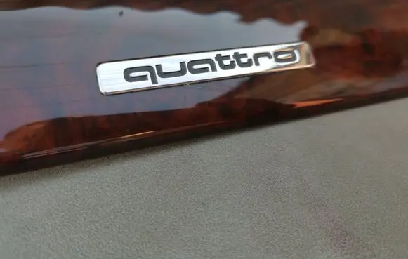 Audi A6 S6 C4 4A Panel trim 