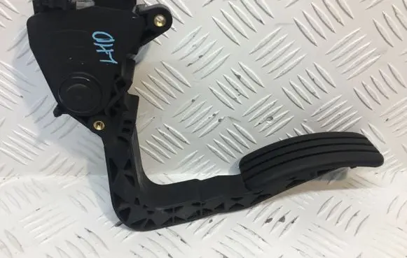 Renault Scenic III - Grand scenic III Accelerator throttle pedal 180100012R
