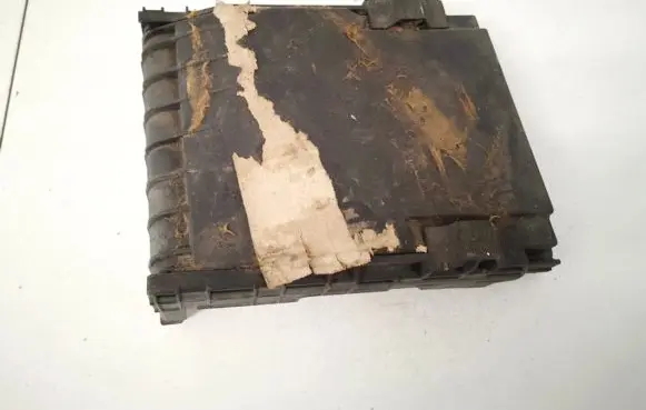 Fuse box cover