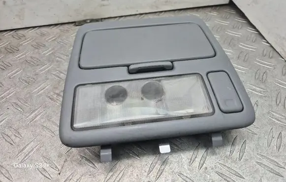Toyota RAV 4 (XA20) Front seat light 10000309