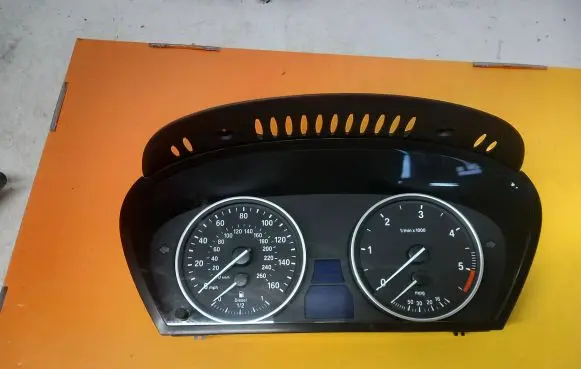 BMW X5 E70 Speedometer (instrument cluster) 6976284