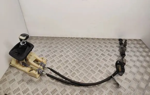 KIA Ceed Gear shifter/selector 43700A2300