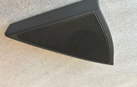 Mercedes-Benz S W221 Front door speaker cover trim 2217280456 a2217280456