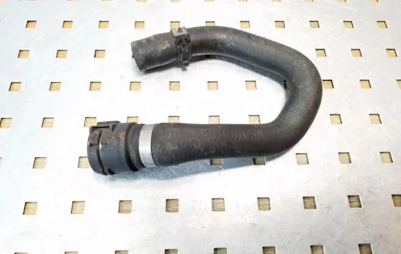 BMW 5 E60 E61 Engine coolant pipe/hose