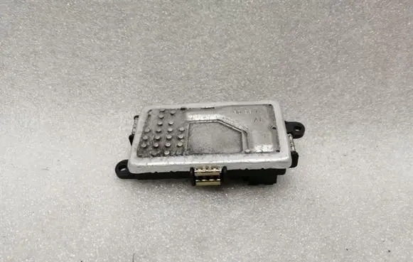 Mercedes-Benz C W204 Heater blower motor/fan resistor A2128702110