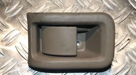Volvo XC60 Engine bonnet (hood) release handle 30779851
