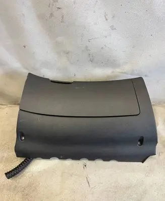Skoda Octavia Mk2 (1Z) Glove box 1Z1857097N