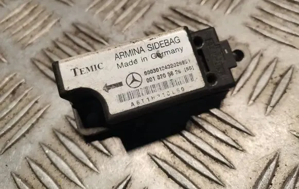 Mercedes-Benz E W210 Airbag deployment crash/impact sensor 0018205626