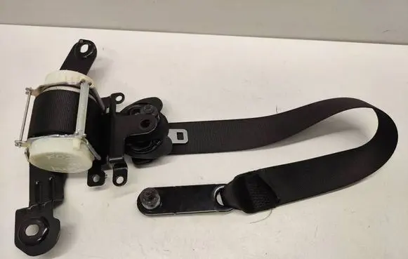 BMW 5 GT F07 Rear seatbelt 34063246 06102011