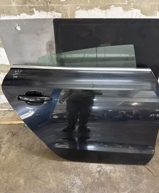 Audi A5 Sportback 8TA Rear door 95222068