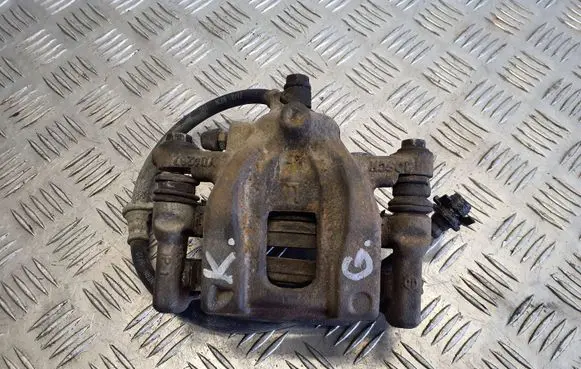 Honda CR-V Rear brake caliper Y04282