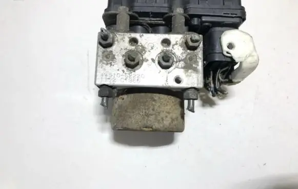 Toyota Yaris ABS Pump 4451052220 44510-52220