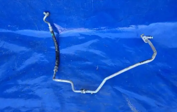 Toyota Auris 150 Air conditioning (A/C) pipe/hose 