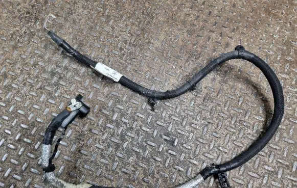 Chrysler Pacifica Positive cable (battery) 68309051AC P68309051AC