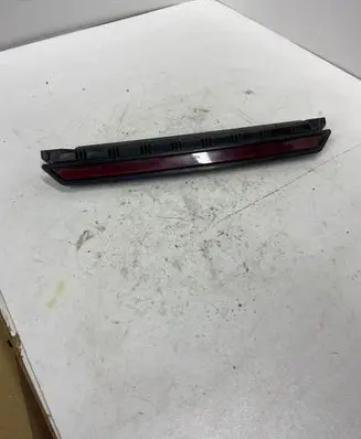 Volkswagen PASSAT B5 Third/center stoplight 3B9945091A
