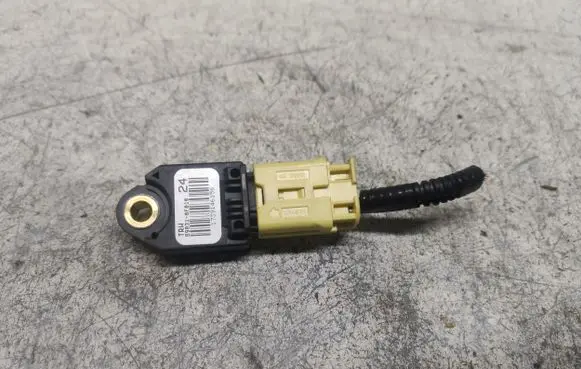 Toyota Verso Airbag deployment crash/impact sensor 898310F010