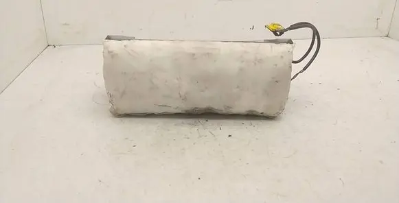 Passenger airbag