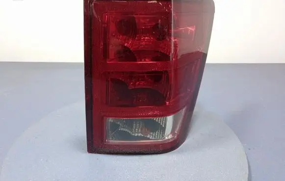 Jeep Grand Cherokee (WK) Rear/tail lights 11-6077LC