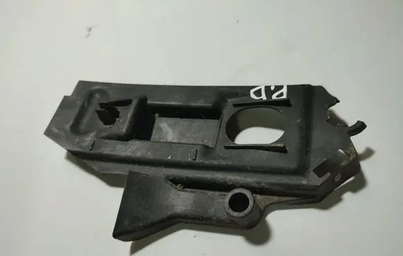 Opel Combo C Front bumper mounting bracket