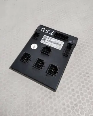 Audi Q5 SQ5 Comfort/convenience module 8K0907063C 04024001 F005V00750