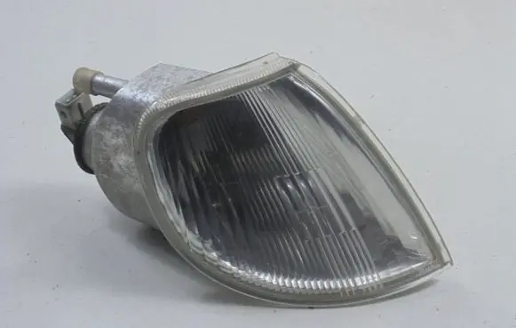 Citroen Saxo Front indicator light