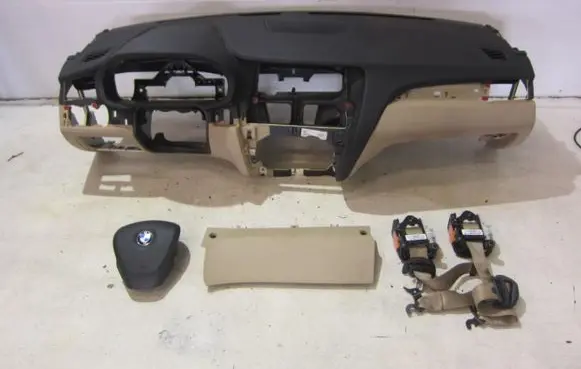 BMW X3 F25 Dashboard 9311545