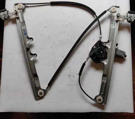 Mitsubishi Colt Front door window regulator with motor 0130822207 RA2166