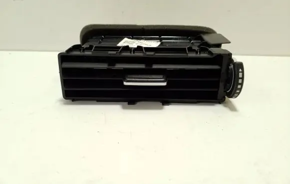Nissan Qashqai J12 Dash center air vent grill 687506UA0A