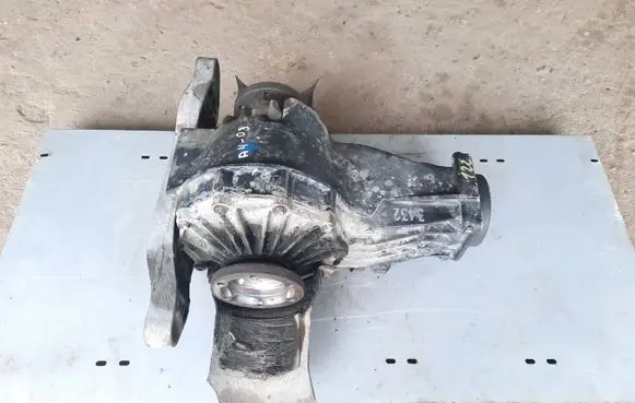 Audi A4 S4 B6 8E 8H Rear differential