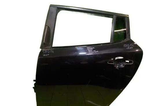 Nissan Leaf I (ZE0) Rear door LEWE
