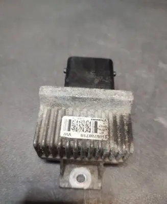 Renault Kangoo II Glow plug pre-heat relay 110678071R
