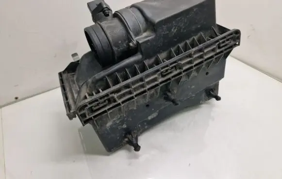 Jeep Compass Air filter box 04891820AB