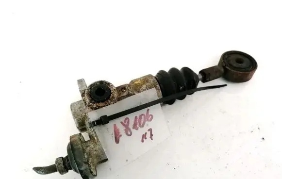 Audi A4 S4 B5 8D Clutch master cylinder 8D1721401