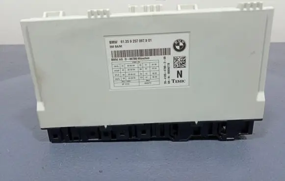 BMW 3 F30 F35 F31 Seat control module 9257097