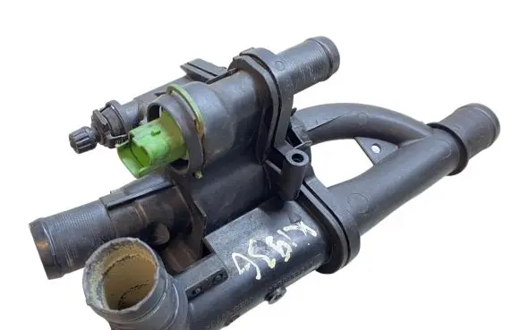 Ford Focus Thermostat housing K1936