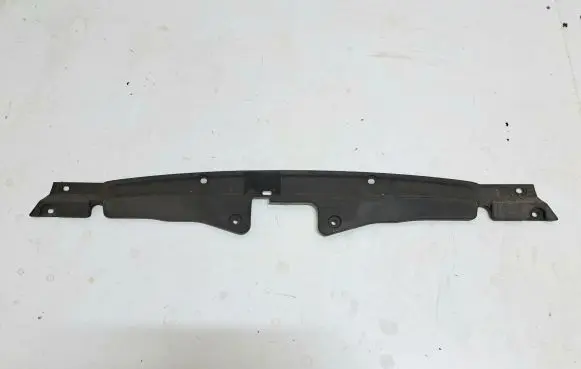 Radiator trim