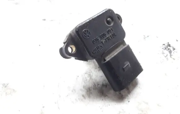 Volkswagen Golf IV Air pressure sensor 036906051