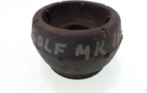 Volkswagen Golf IV Front coil spring rubber mount 589096C