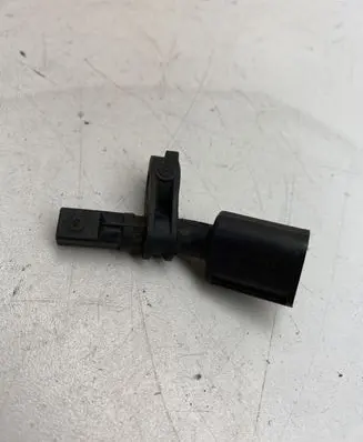 Volkswagen Golf VII ABS brake wheel speed sensor 10071152743