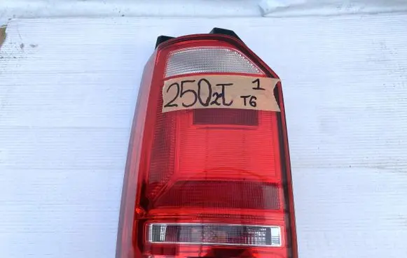 Volkswagen Transporter - Caravelle T6 Rear/tail lights 7E0945095R