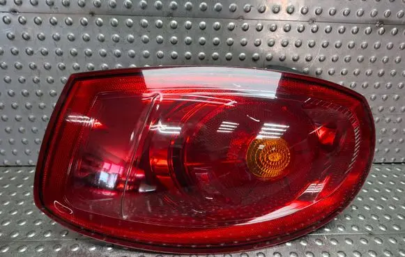 Fiat Bravo Rear/tail lights S27624080 51757544